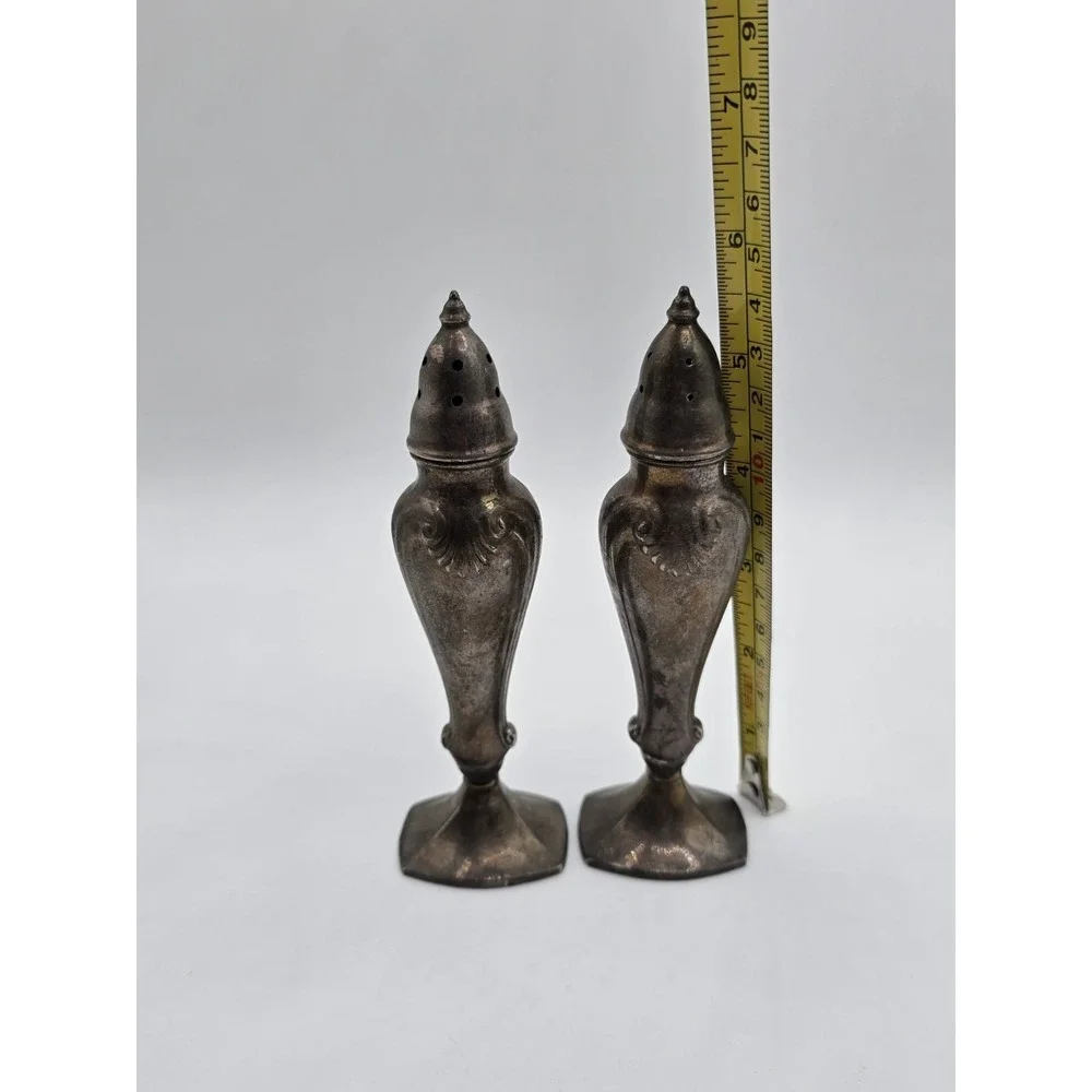 Vintage Salt & Pepper Shaker Set LaFrance 833 Made In USA Metal